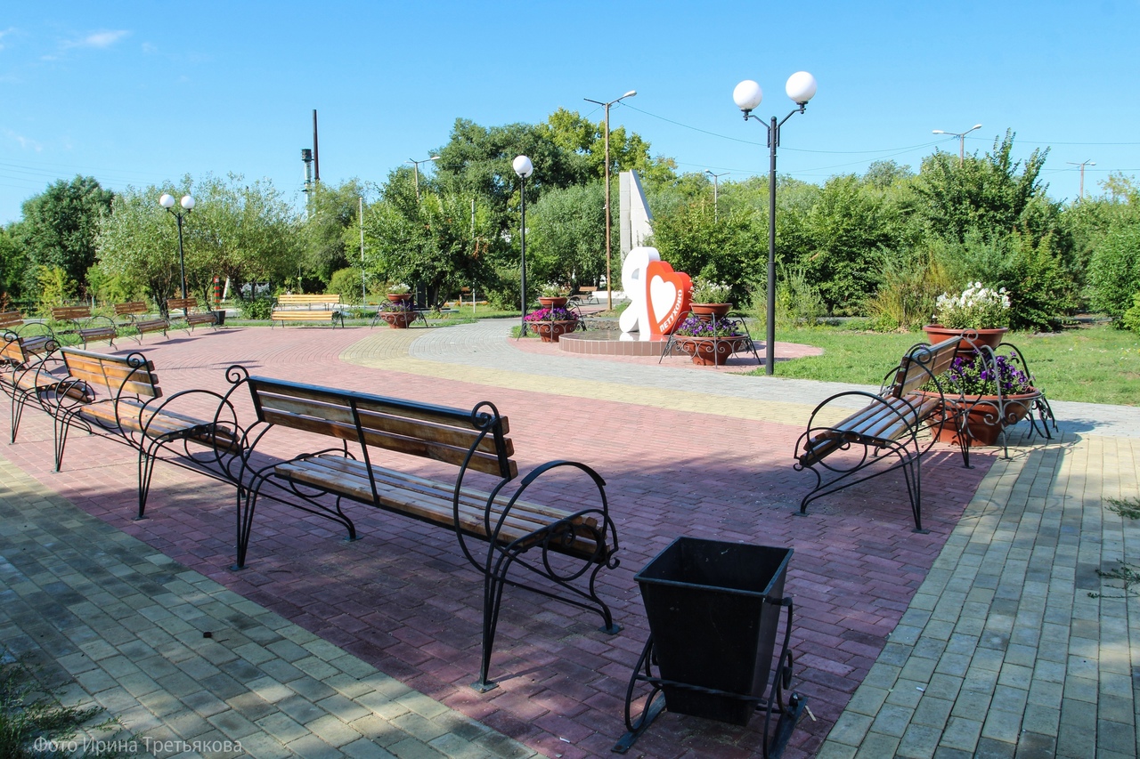 Благоустроена территория центрального городского Парка в городе Петухово!.